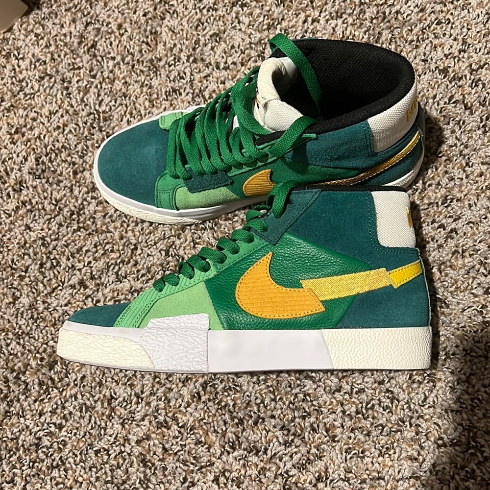 Nike SB Blazer Mid Mosaic - Green